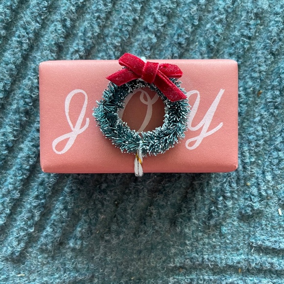 NWT Joy Wreath Holiday Gift Soap from Anthropologie / George & Viv - Picture 2 of 5